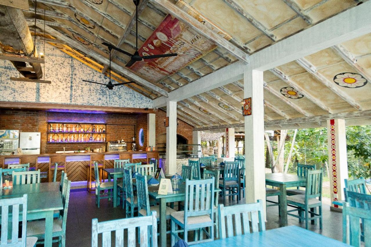 Blue Elephant Boutique Hotel Негомбо Экстерьер фото