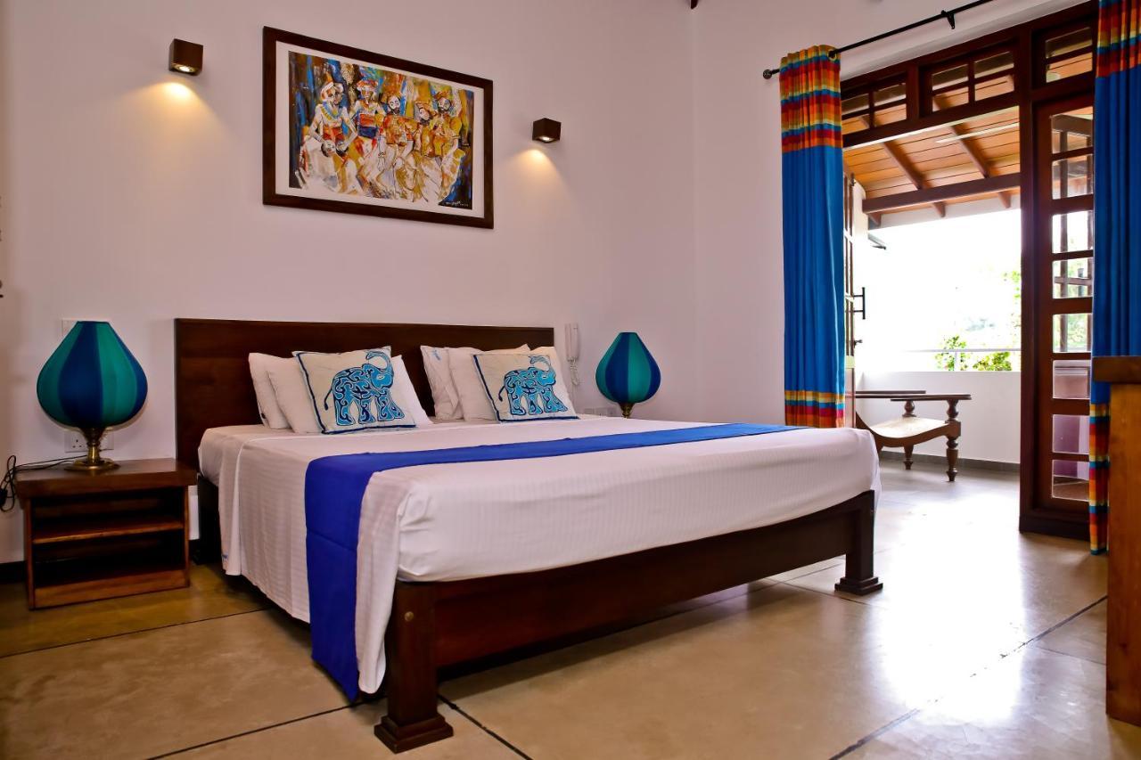 Blue Elephant Boutique Hotel Негомбо Экстерьер фото