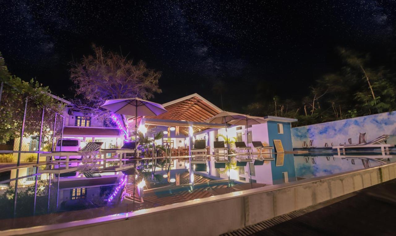 Blue Elephant Boutique Hotel Негомбо Экстерьер фото