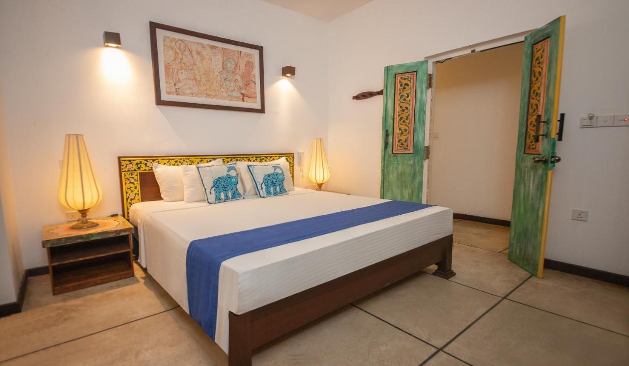 Blue Elephant Boutique Hotel Негомбо Экстерьер фото